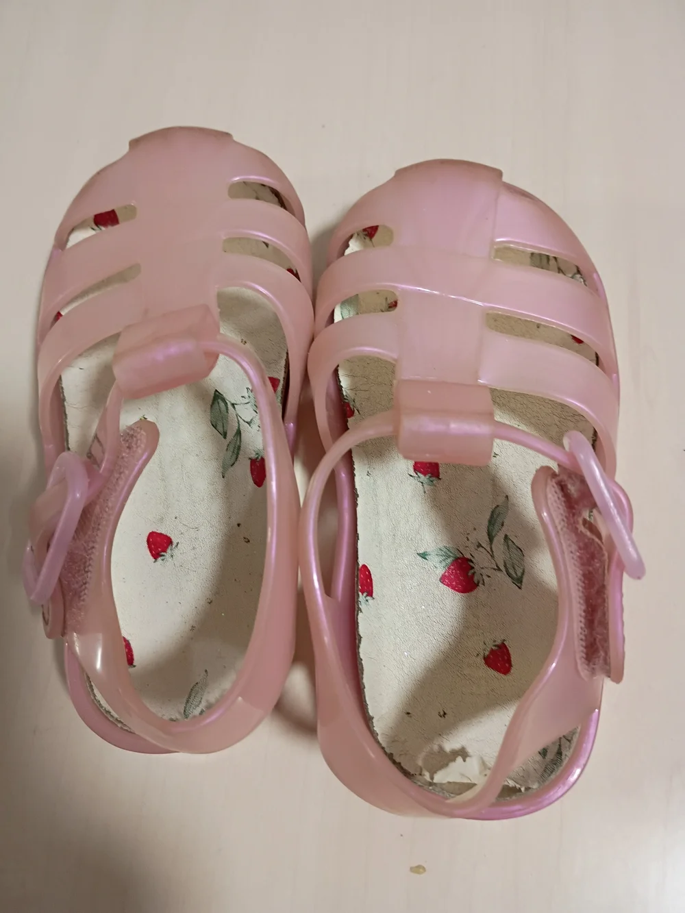 Kids Pink Jelly Sandals with Buckle Closure Size 5